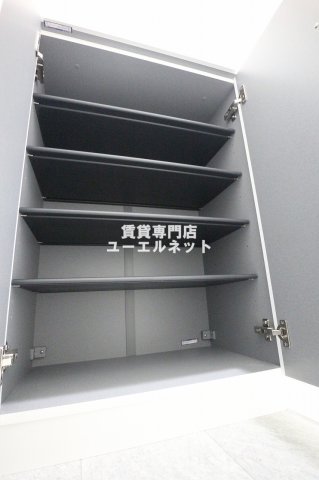その他設備　収納力たっぷりのシューズボックスで玄関すっきり！