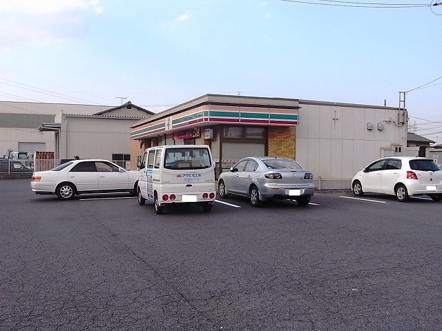 コンビニ　セブンイレブン倉敷連島町店（コンビニ）まで218m
