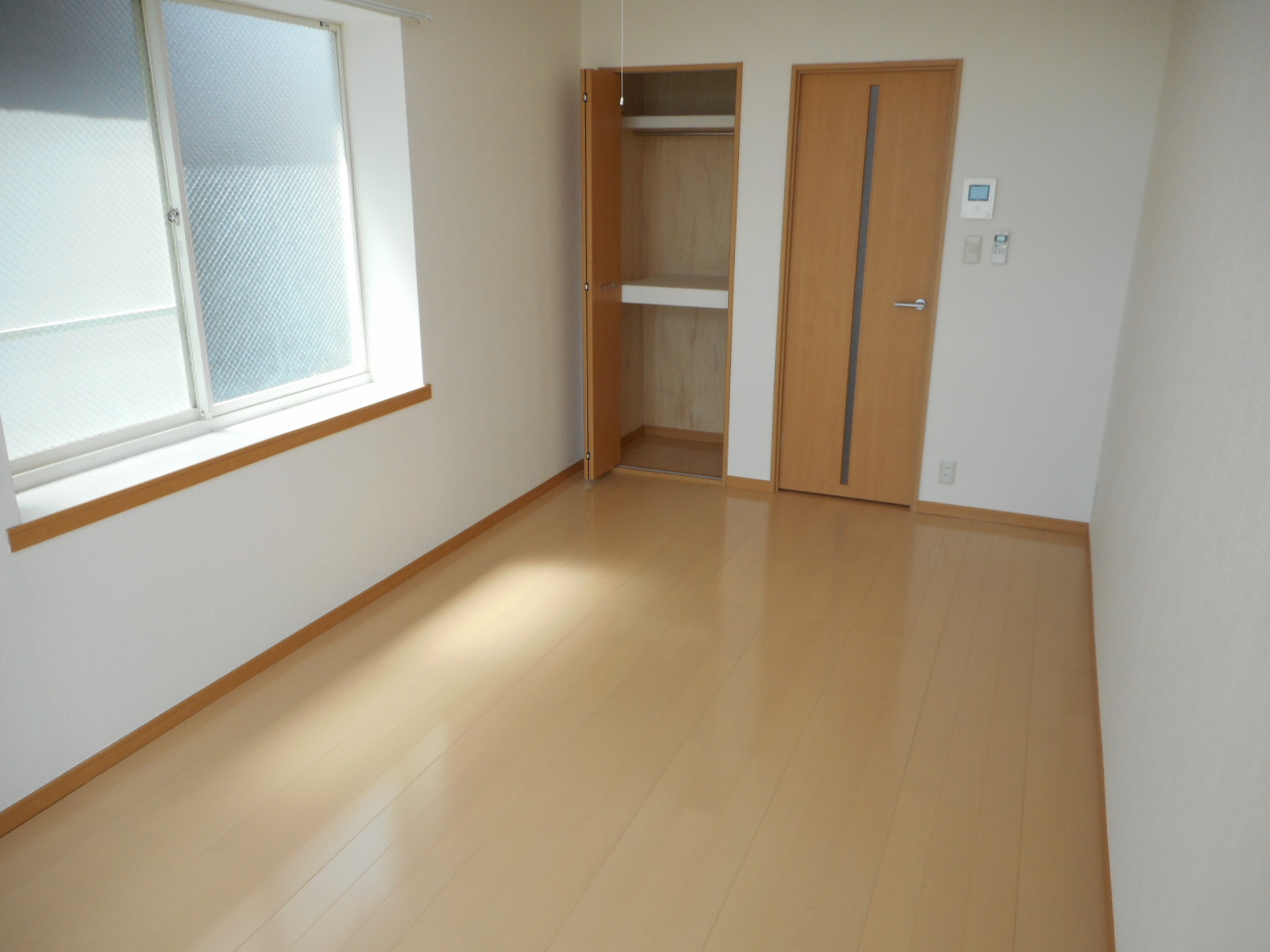 プランド河原町の居間写真