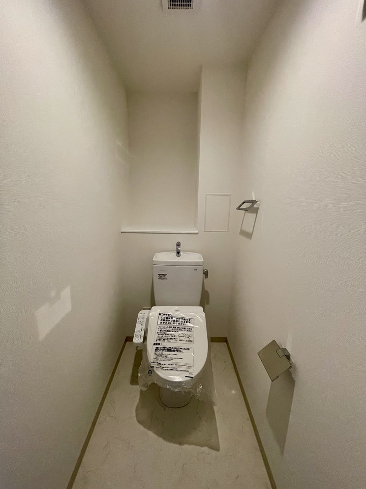 ペンギンズマンション箕面新稲のトイレ写真