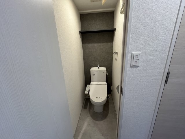 S-RESIDENCE新大阪WESTのトイレ写真