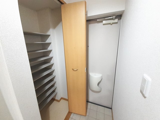 玄関　☆当店は初期費用最安値！！☆