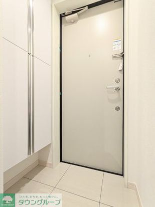 玄関　同物件別部屋参照