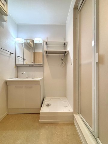 洗面設備　広い洗面スペースです★