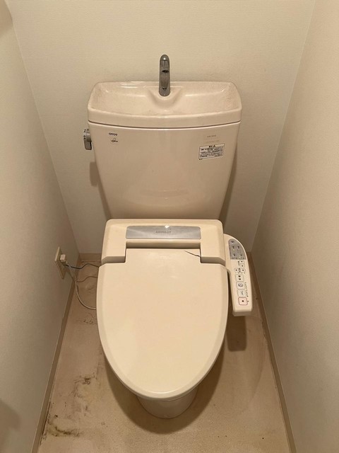 トイレ　別部屋同仕様