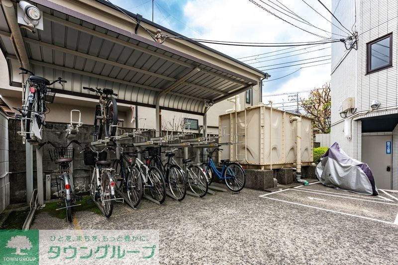 駐車場　駐車場