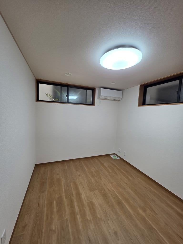 五本木2丁目戸建ての内装写真