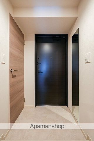 ロイジェント戸越銀座の玄関写真