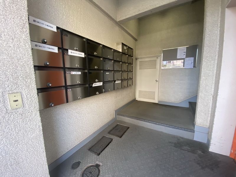 エントランス　共有部分