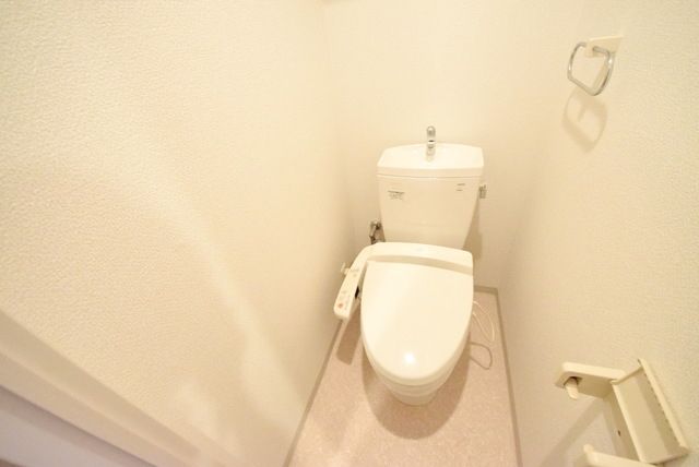 トイレ　★洗浄便座完備★