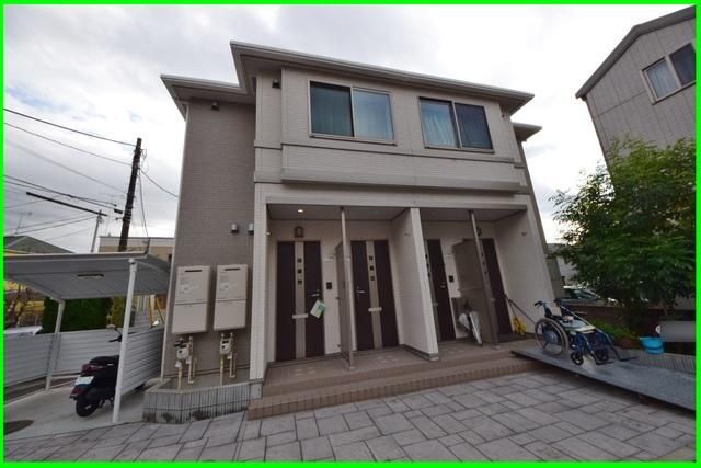 建物外観　★おしゃれな外観です★