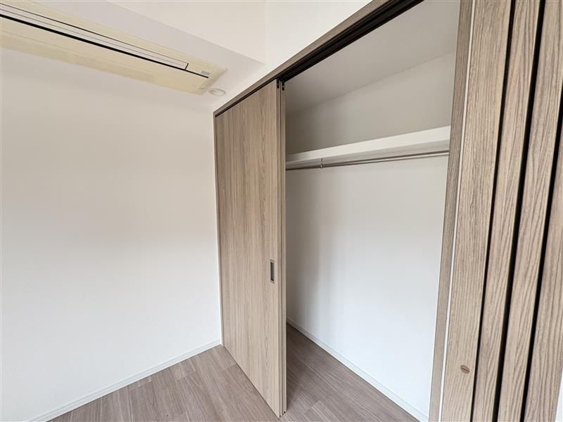 収納　写真は同タイプ住居です。