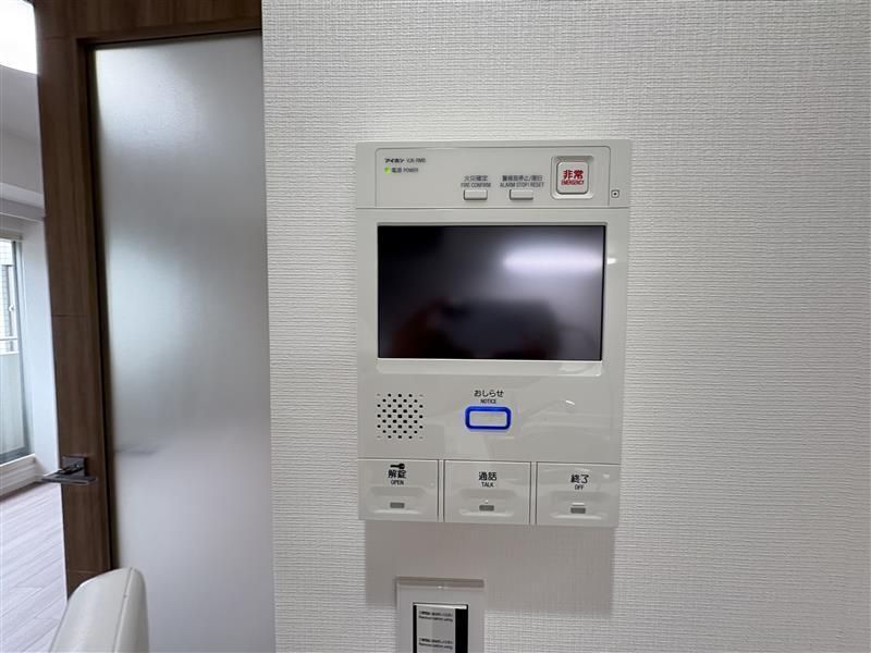 セキュリティ　写真は同タイプ住居です。