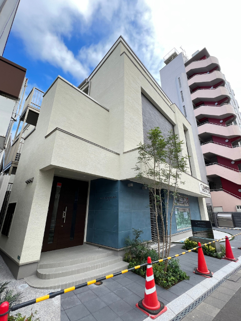 東武伊勢崎線 草加駅 徒歩8分 築5年