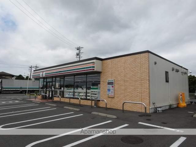 コンビニ　セブンイレブン（コンビニ）まで1900m