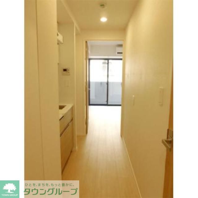 玄関　※写真は同タイプ住戸です。