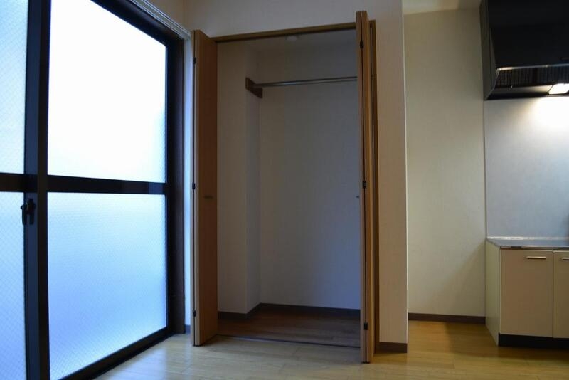 収納　使いやすいクローゼットタイプですね。