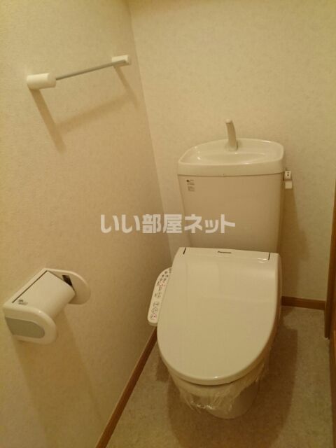 ピアン・ピアーノのトイレ写真