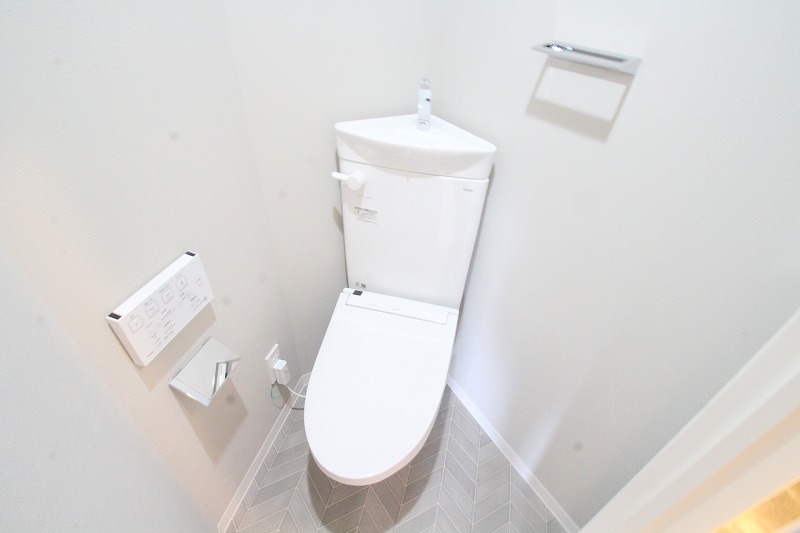 ETERNO江波のトイレ写真
