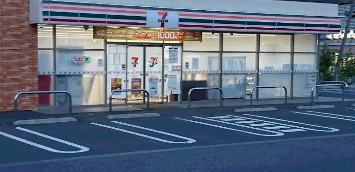 コンビニ　セブンイレブン 稲城南多摩北口店（コンビニ）まで34m