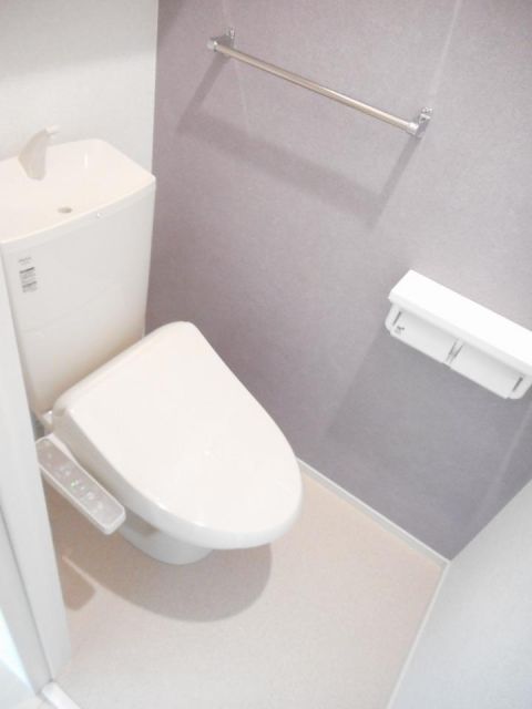 ドゥ アンソレイユのトイレ写真