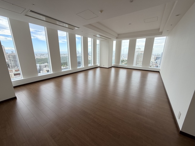 THE PRUDENTIAL TOWER RESIDENCEの居間写真