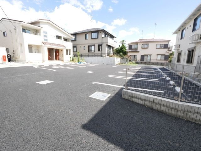 駐車場　★お問い合わせはタウンハウジング橋本店まで★