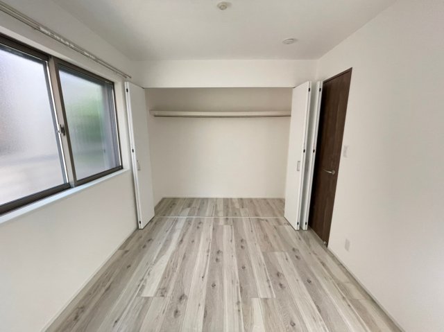 府中市緑町2丁目戸建の内装写真