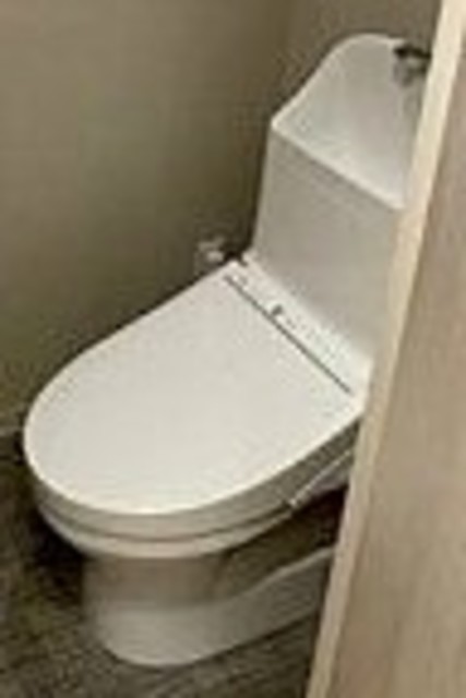 トイレ　別部屋参考写真