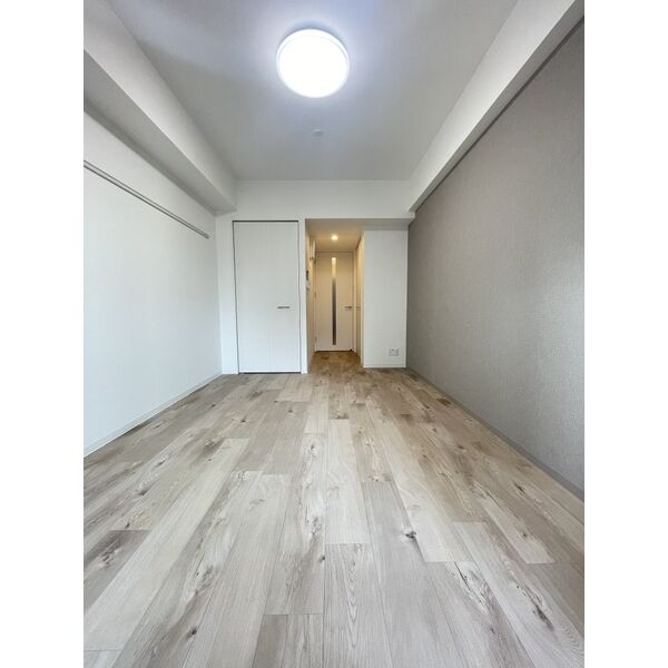 パルティール金山アネックスの居間写真