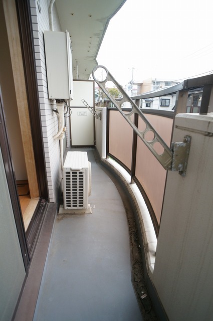 バルコニー　参考写真（同建物別部屋のものです）
