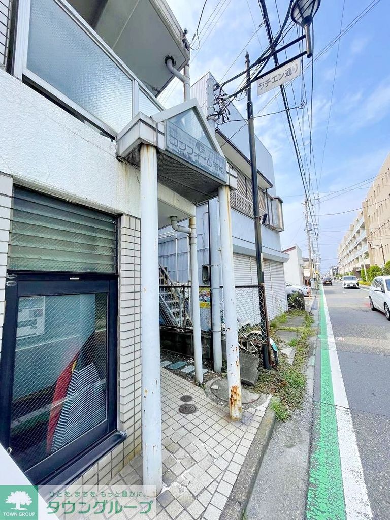 エントランス　バルコニー