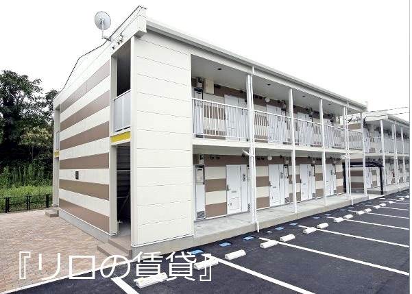 宮若市上大隈のアパートの建物外観