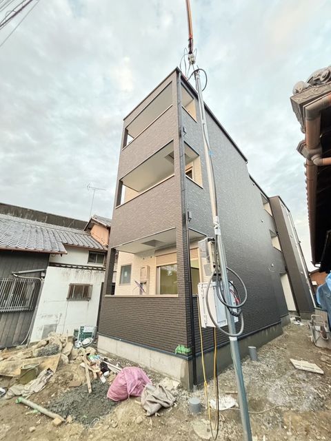 【ジーメゾン泉佐野大宮の建物外観】