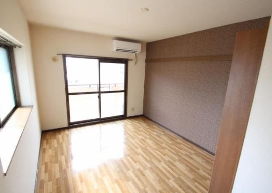 居室・リビング　※現況優先