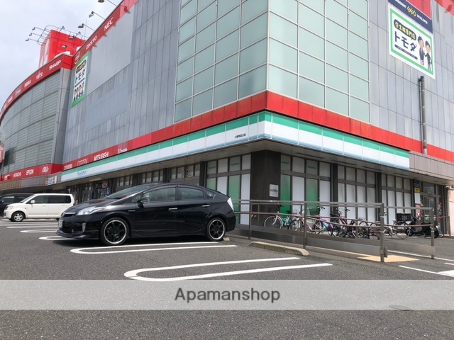 コンビニ　ファミリーマート小倉寺迫口店（コンビニ）まで512m