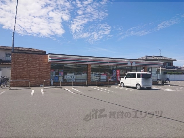 コンビニ　セブンイレブン天理稲葉町店（コンビニ）まで800m