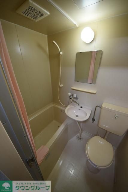 バス・シャワールーム