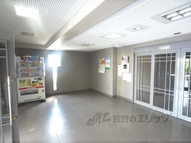 ロビー　ロビー