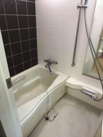 バス・シャワールーム　同マンション別部屋参照。