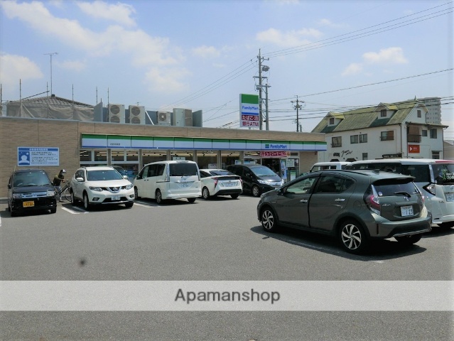 コンビニ　ファミリーマート大府共栄店（コンビニ）まで678m
