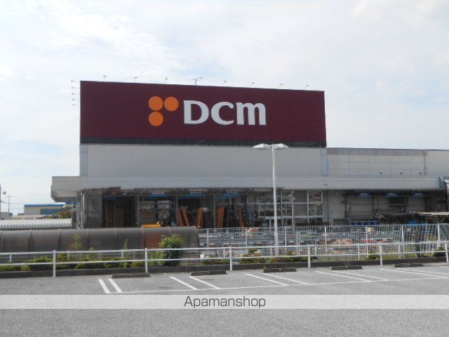 ホームセンター　ＤＣＭ長浜店様（ホームセンター）まで1110m