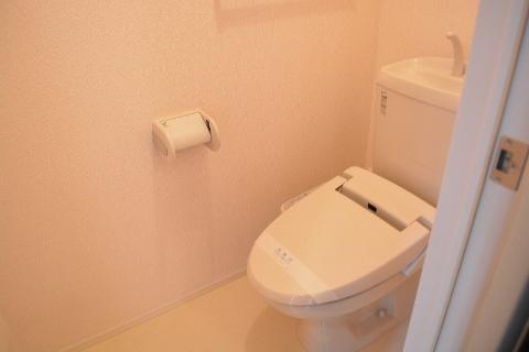 トイレ　トイレ（イメージ）