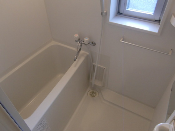 バス・シャワールーム　※他号室の写真です。