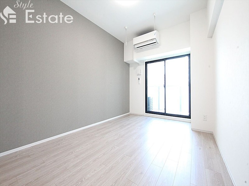 居室・リビング　内装