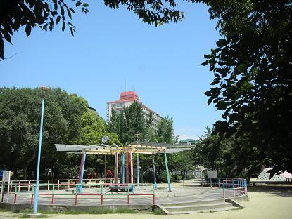 公園　南中本公園（公園）まで298m