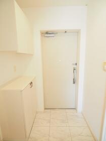 玄関　※別部屋参照