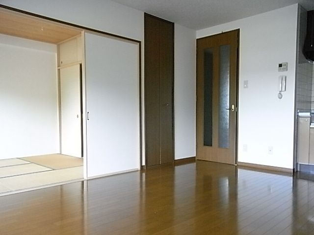 居室・リビング　★フローリング★