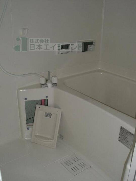 バス・シャワールーム　浴室