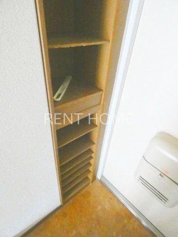 玄関　シューズボックス付き